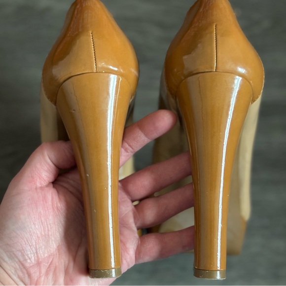 BCBG PARIS Nude Colorblock Patent Leather Pumps - Picture 4 of 6